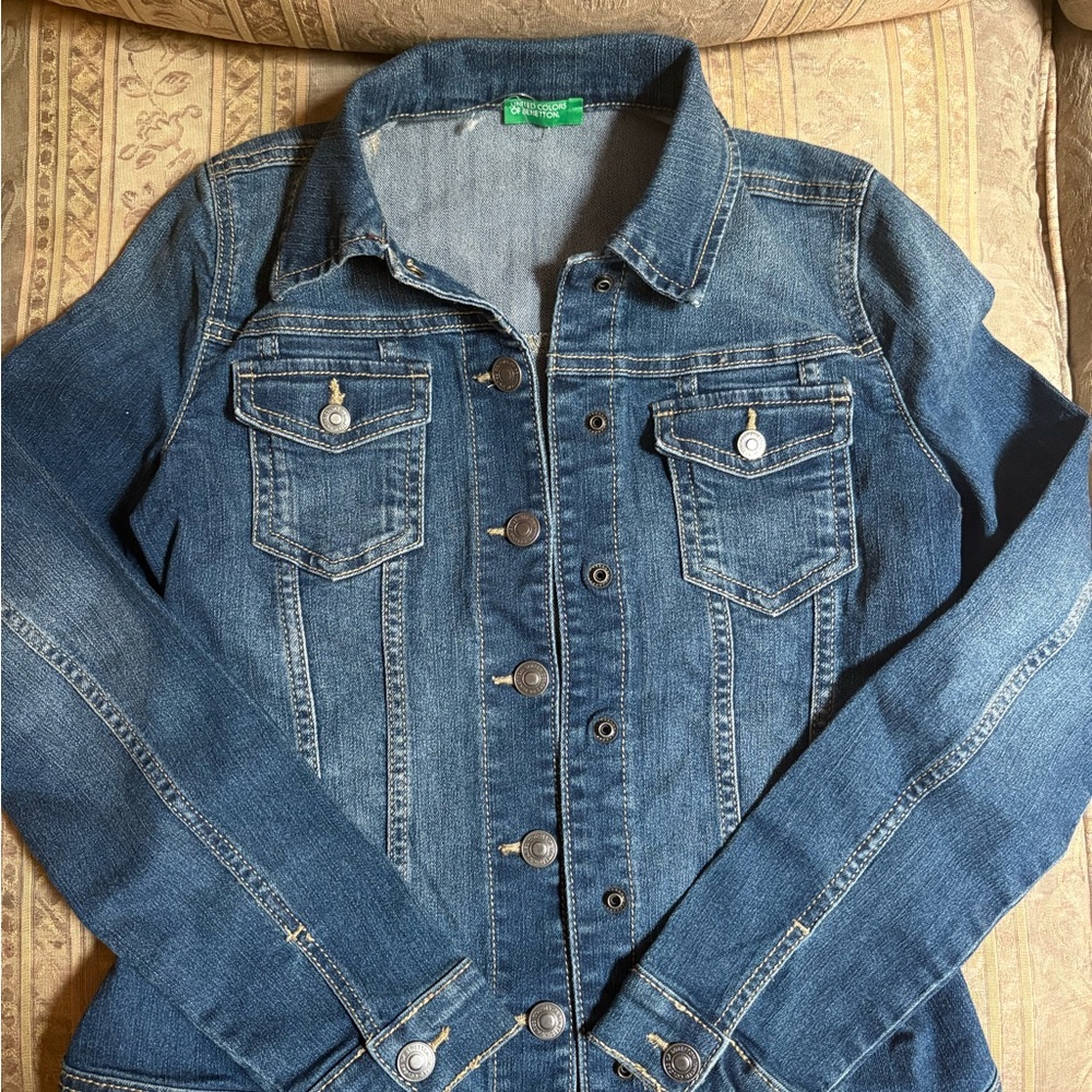 Girls United Colors Of Benetton Blue Jean Jacket in GREAT CONDITION